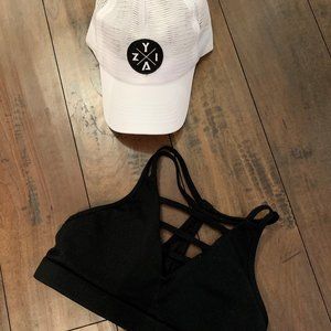 Zyia Grid Bra and Zyia X-Mesh Hat